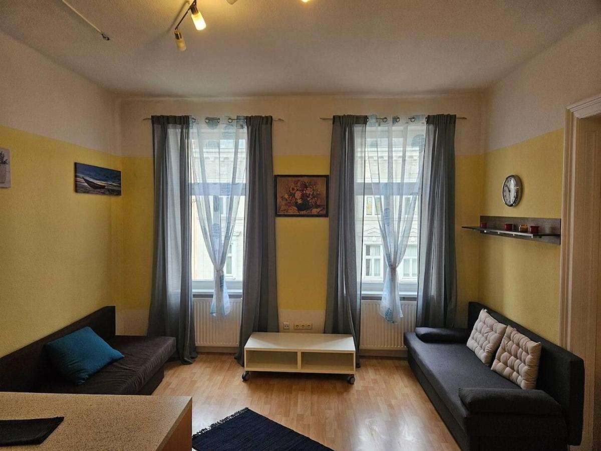 Apartment At Westbahnhof I Close To Shopping Street & Metro Wien