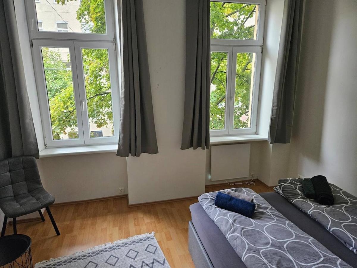 Apartment At Westbahnhof I Close To Shopping Street & Metro Wien